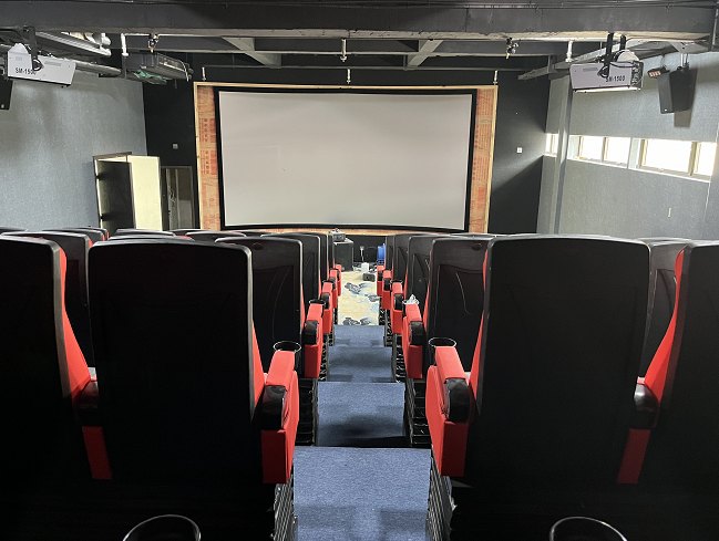 20 5D cinemas